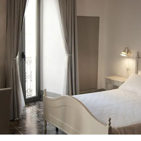 Le Finestre Su Porta Carrese - Luxury Aparthotel 3*