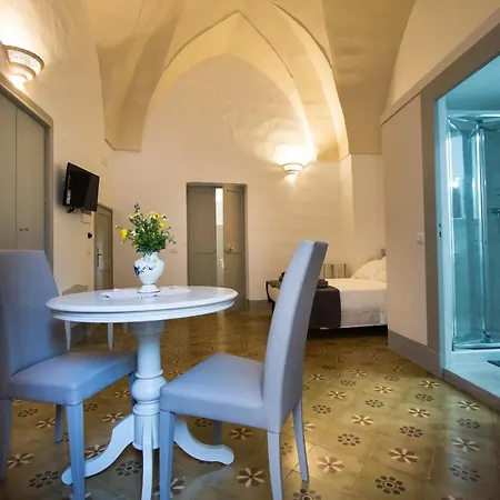 Le Finestre Su Porta Carrese - Luxury Aparthotel Matino