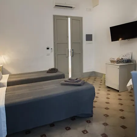 Le Finestre Su Porta Carrese - Luxury Aparthotel