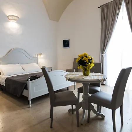 Le Finestre Su Porta Carrese - Luxury 3* Matino